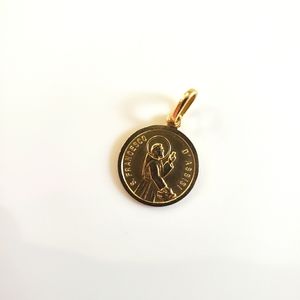 18k solid Italian gold pendant.